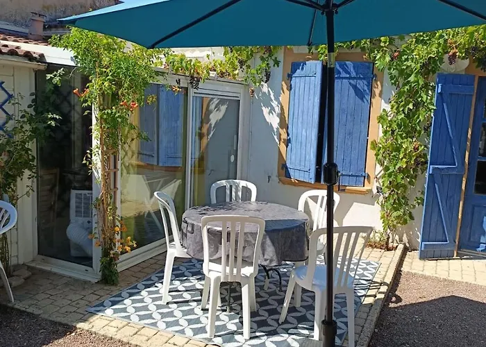 بيت للعطل Le Jardin Des Muses