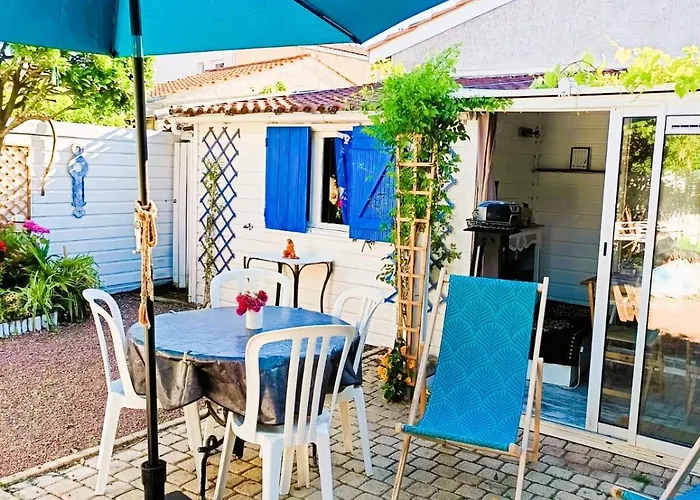 Le Jardin Des Muses بيت للعطل